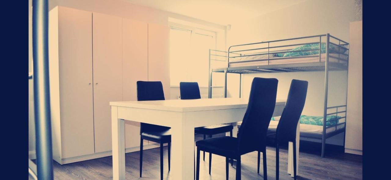 Sezer B&A Ug Bed and Breakfast Berlin Exteriör bild